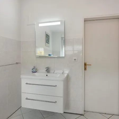 Am Schwarzwaelder Hof *